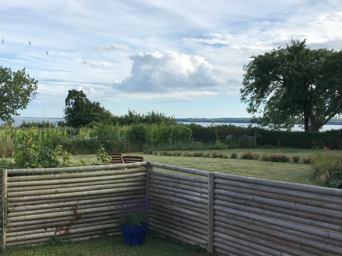Vidunderligt Hus Pa Smukke Nyord Villa Stege Luaran gambar